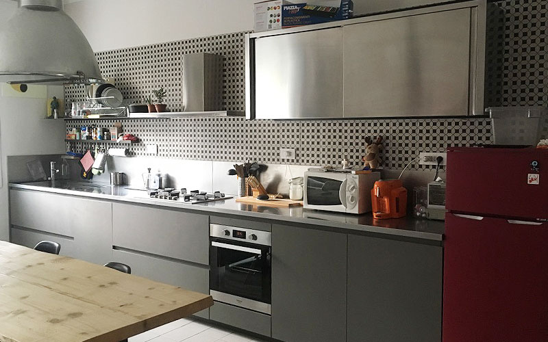   Cucina industriale con top e pensili inox basi in laminato - Centro Cucine Team Ferrara